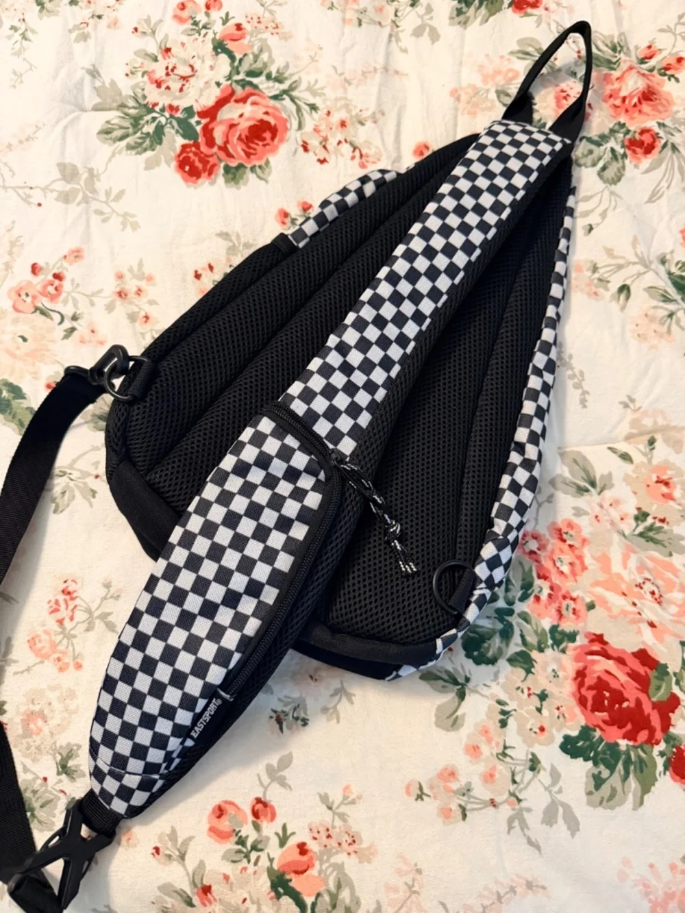 EASTSPORT Black and White Checkerboard Sling Backpack